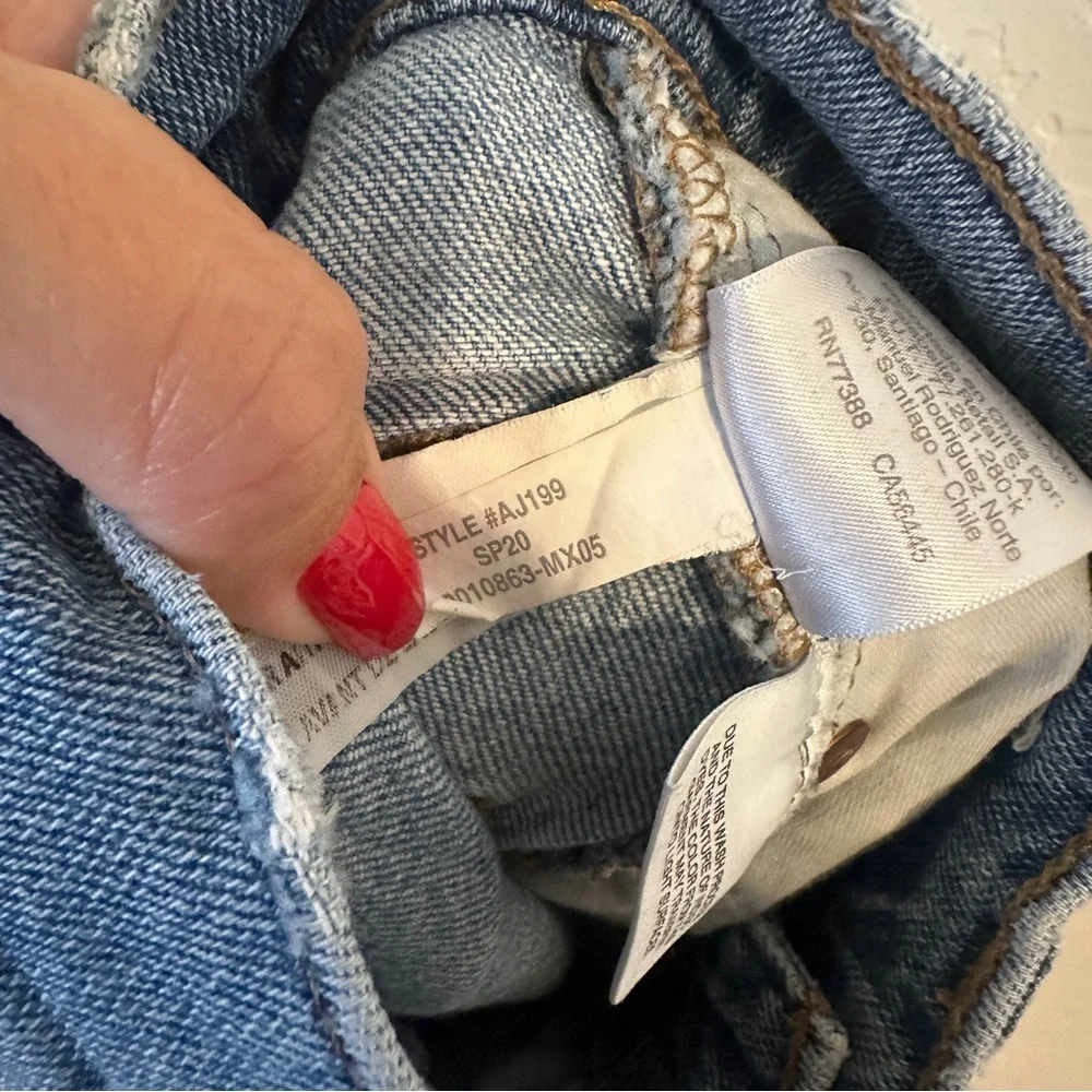 Madewell Classic Straight Jeans in‎ Meadowland Wash